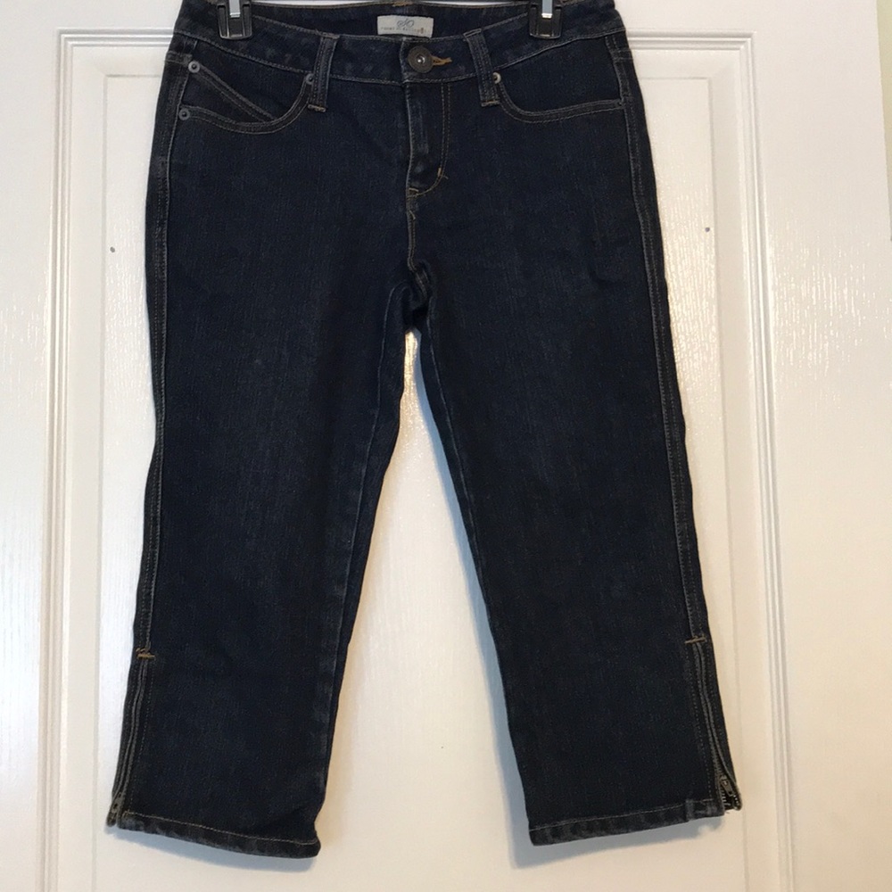 NWOT Denim Capris